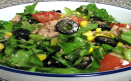 Салат с консервированным тунцом рецепт