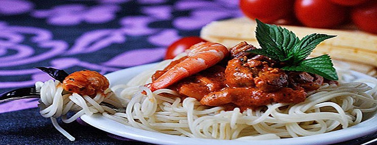 Отварные спагетти с морепродуктами – рецепт и калорийность